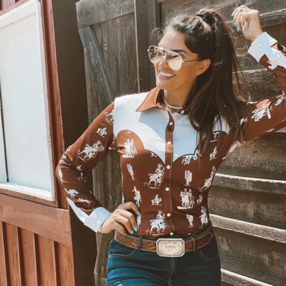 RANCH DRESSN Fallon Taylor Brown Buckaroo Performance Rodeo Cowgirl shirt sz XL - Picture 3 of 13